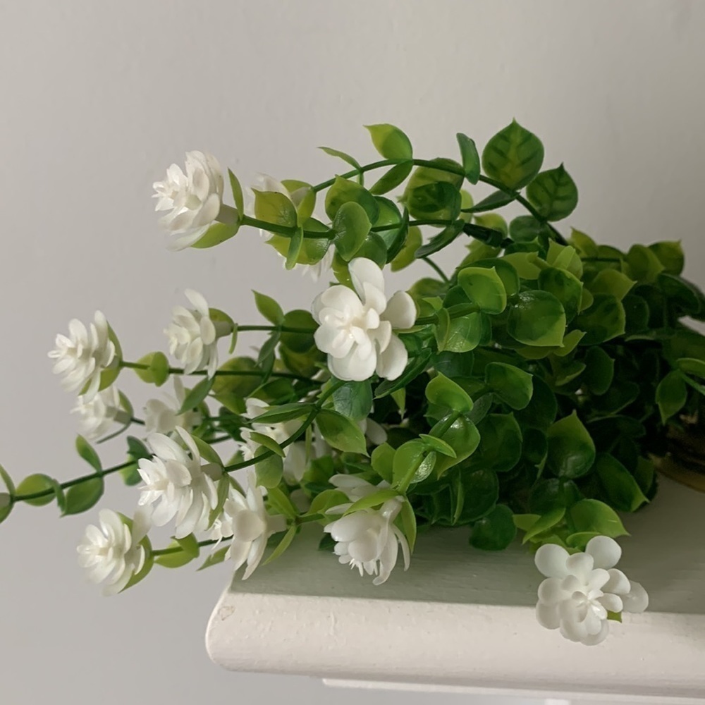 Faux greenery set of 3  stems white flowers home Decor spring summer - Picture 10 of 14